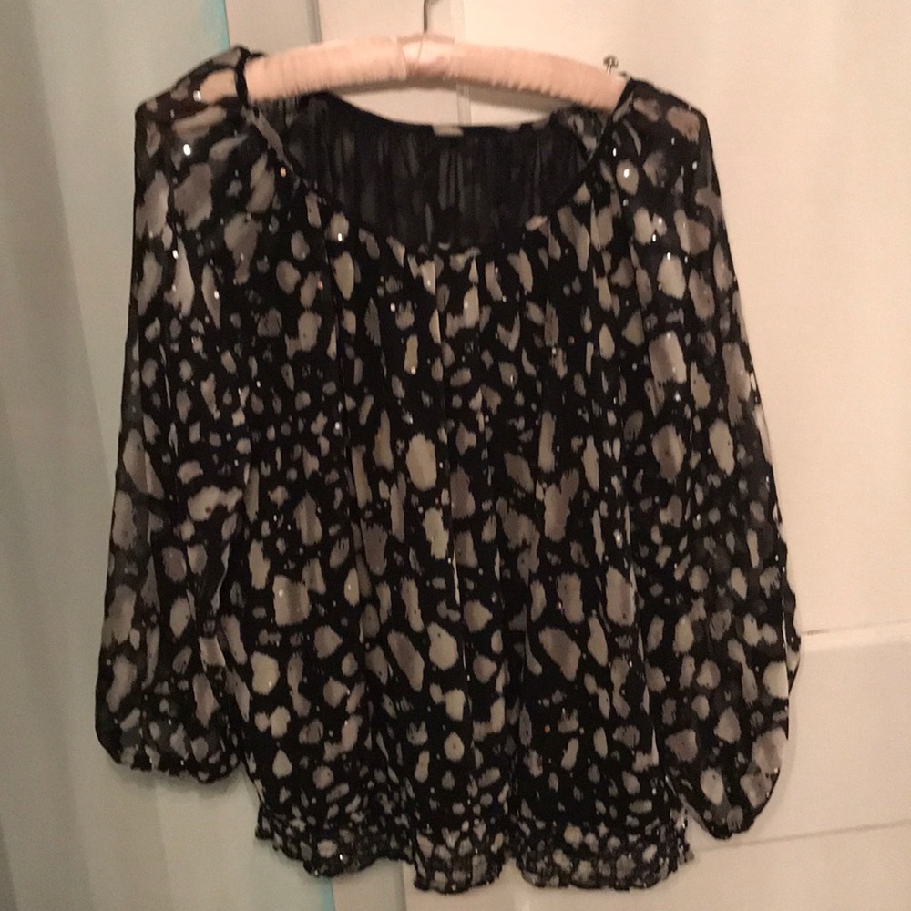 Women’s blouse